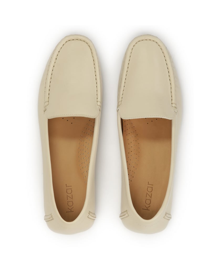 Kazar-Mokassins-zum-Hineinschlüpfen-mit-traditionellen-Nähten-beige
