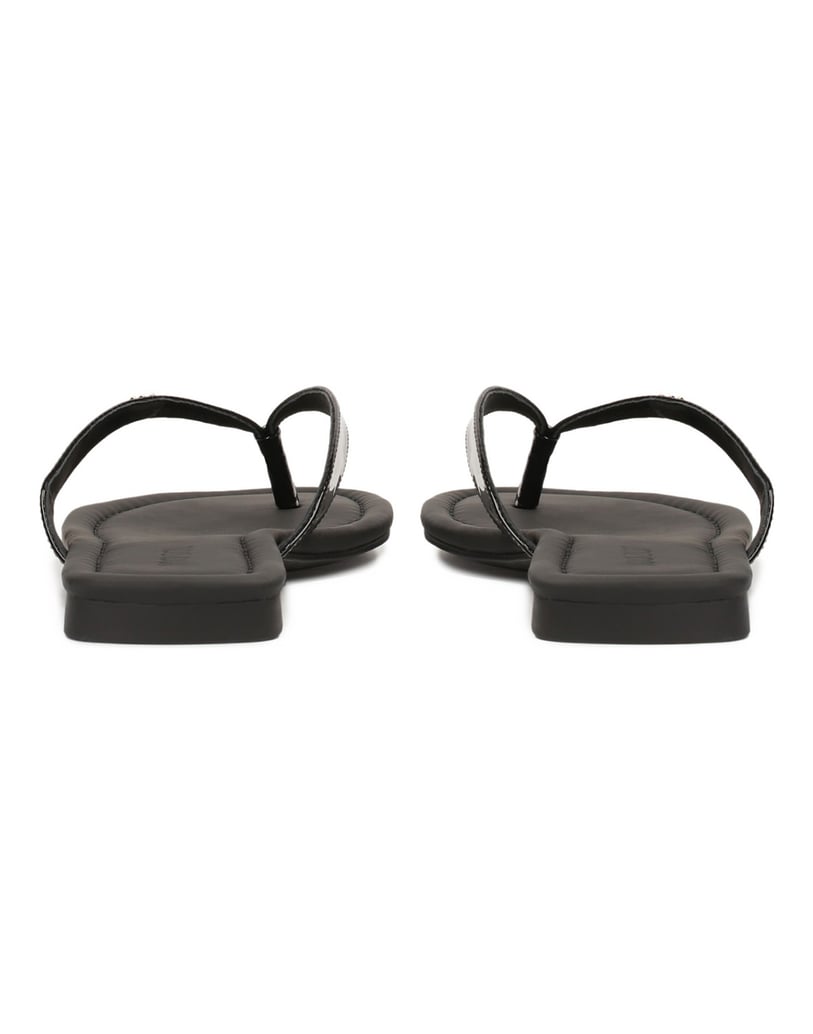 Kazar-Flip-Flops-aus-schwarzem-Lackleder-in-Schwarz-schwarz