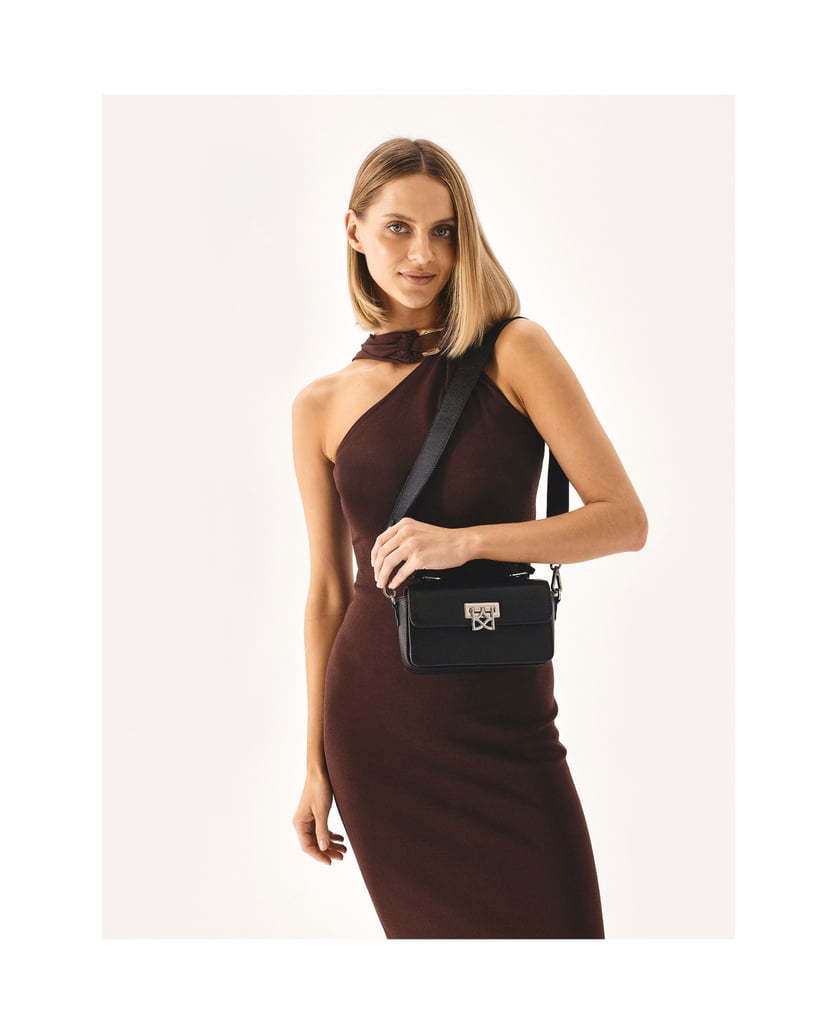 Kazar-Schwarze-Handtasche-mit-fester-regelmäßiger-Form-schwarz