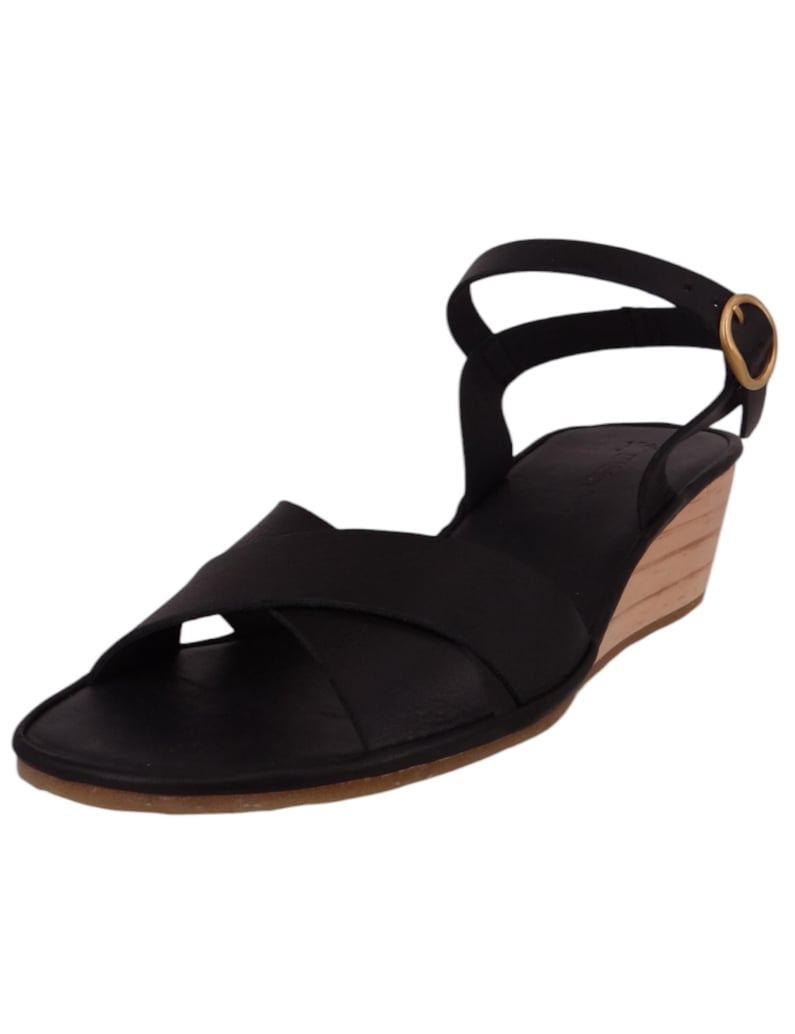 El-Naturalista-Sandalen-schwarz