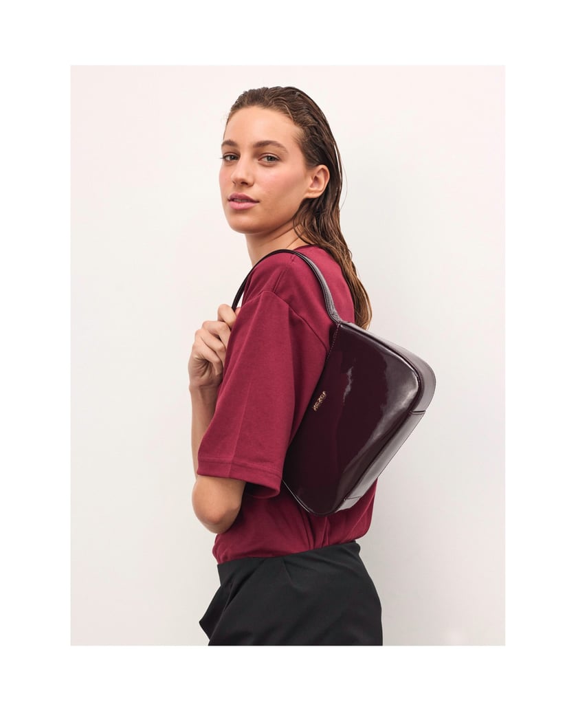 Kazar-Kleine-Lackleder-Tasche-in-bordeaux-Farbe-rot