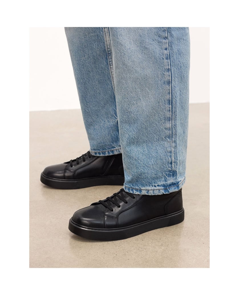 Kazar-Schwarze-Knöchelsneaker-aus-Naturleder-schwarz