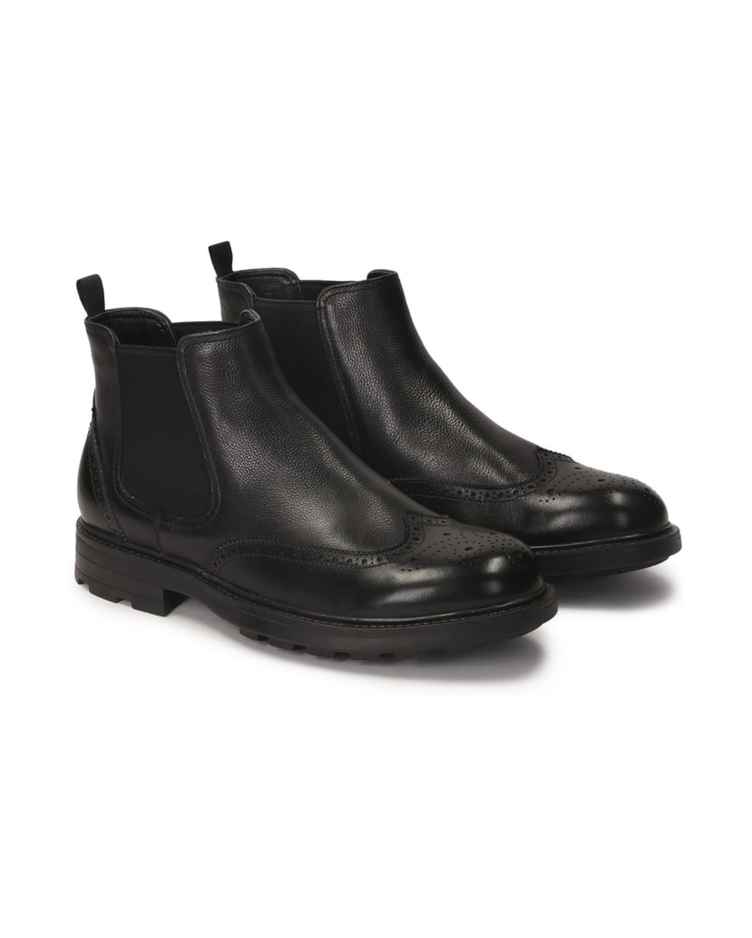 Kazar-Schwarze-Chelsea-Stiefel-aus-Leder-mit-durchbrochener-Verzierung-schwarz