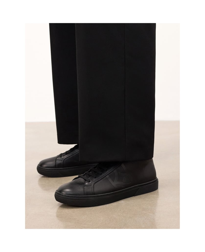 Kazar-Schwarze-Knöchelsneaker-aus-Naturleder-mit-geprägtem-Logo-schwarz