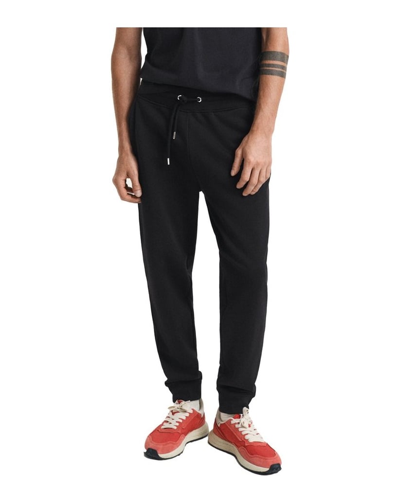 GANT-Herren-Jogginghose-Regular-Shield-Sweatpants-schwarz