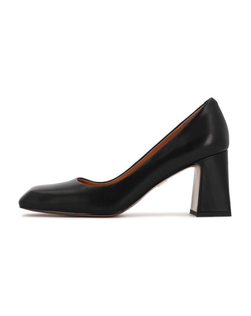 Kazar-Pumps-aus-Lackleder-mit-quadratischer-Zehenpartie-schwarz