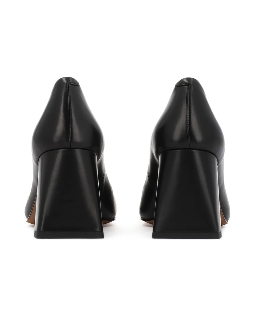 Kazar-Pumps-aus-Lackleder-mit-quadratischer-Zehenpartie-schwarz