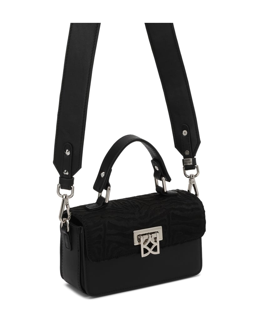 Kazar-Schwarze-Borstenhandtasche-mit-Zebramuster-schwarz