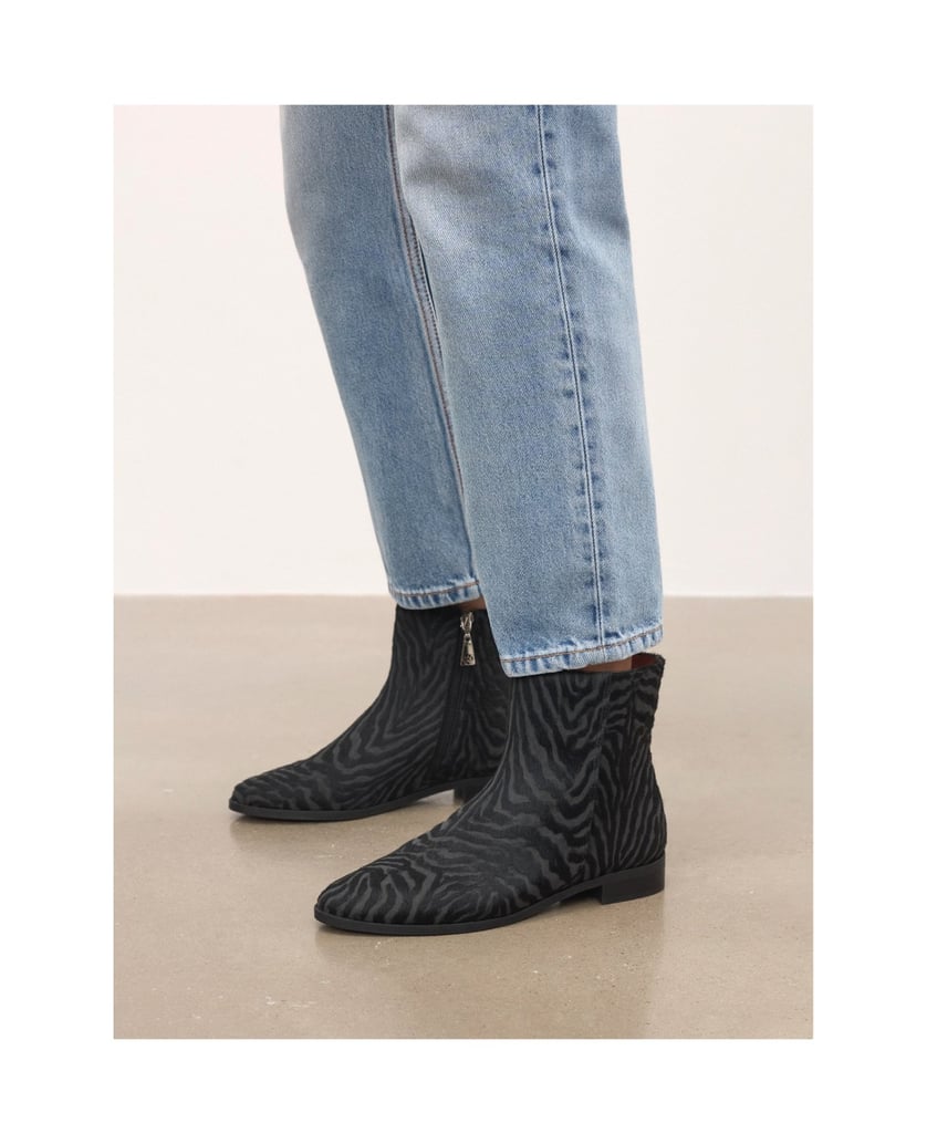 Kazar-Gemusterte-Lederstiefel-mit-Naturhaar-Finish-schwarz