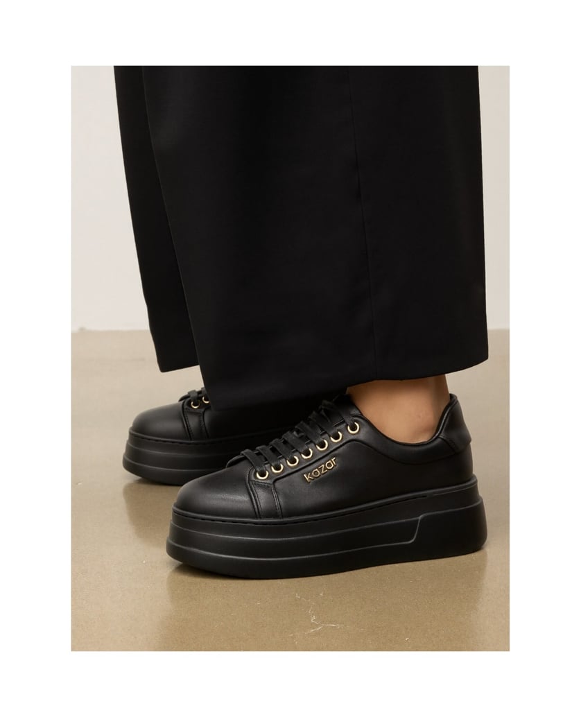 Kazar-Turnschuhe-aus-Leder-mit-dicker-gerader-Sohle-schwarz