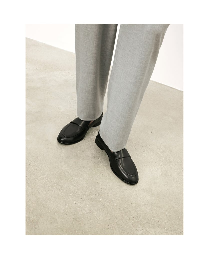 Kazar-Schwarze-Slipper-mit-Gummizug-an-der-Ferse-schwarz