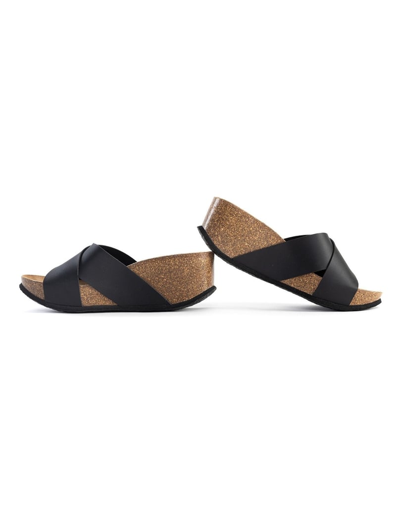 Bayton-Mules-Liverpool-schwarz