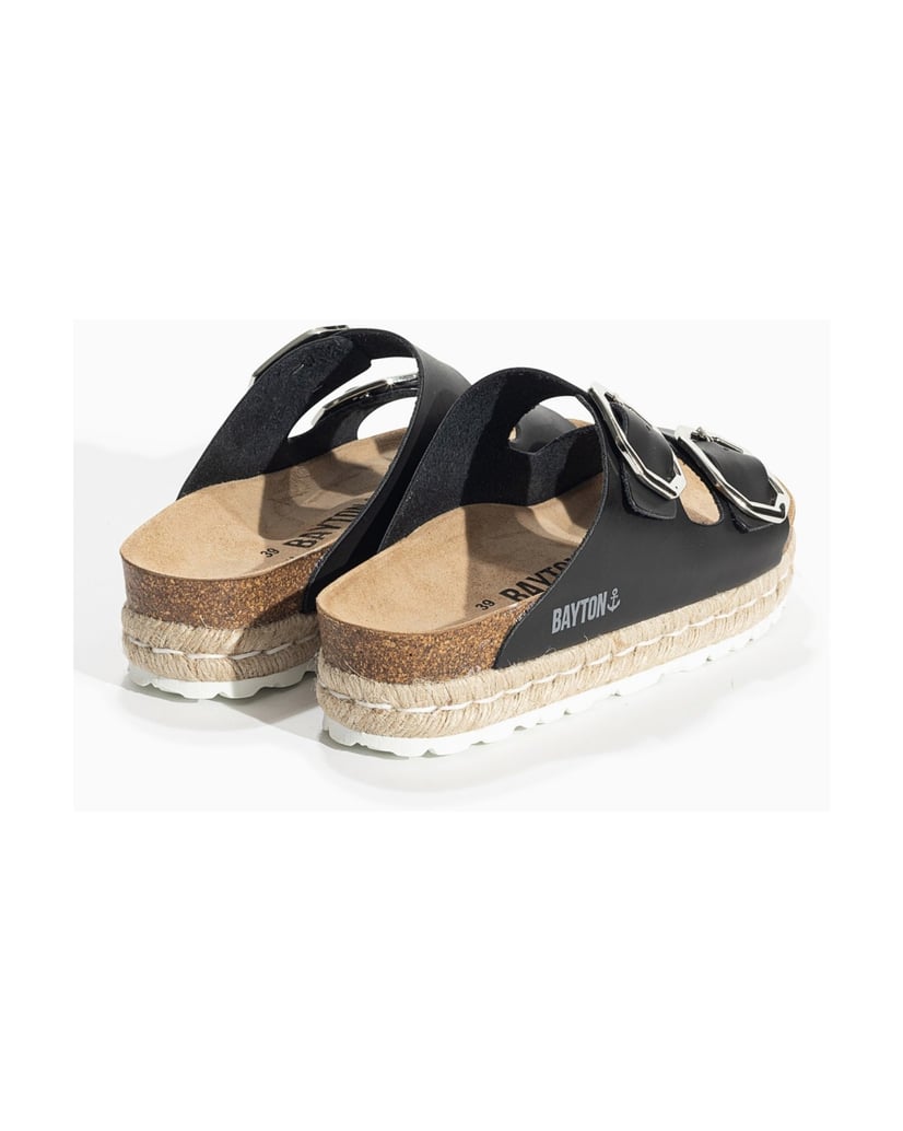 Bayton-Mules-woman-Alcee-schwarz