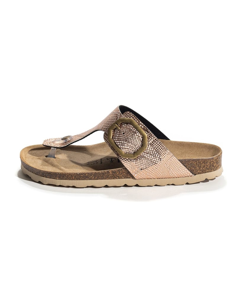 Bayton-Tongs-woman-Mercure-gold