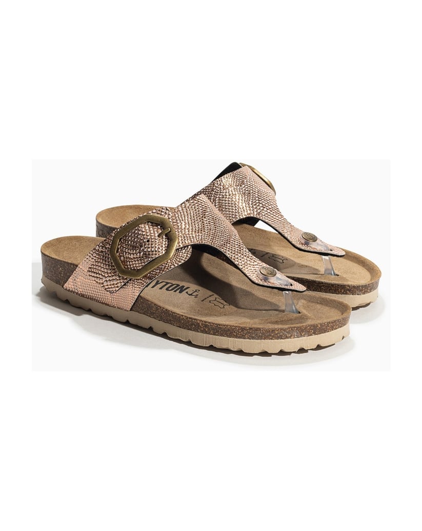 Bayton-Tongs-woman-Mercure-gold