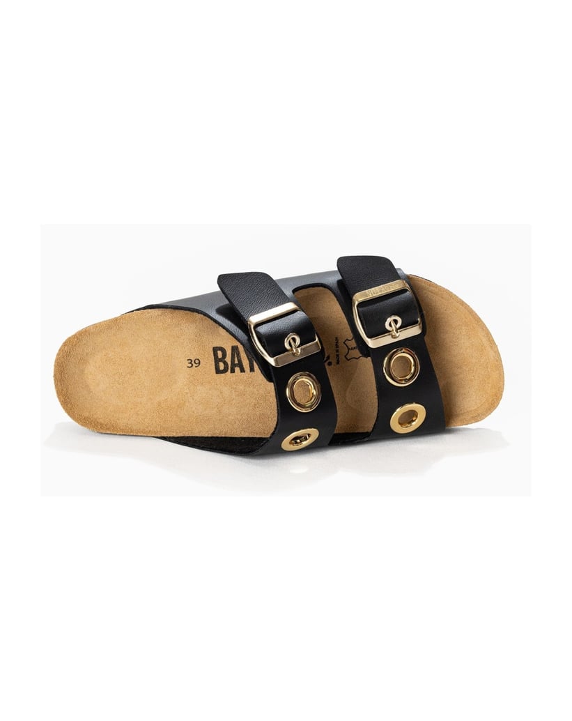 Bayton-Mules-woman-Janny-schwarz