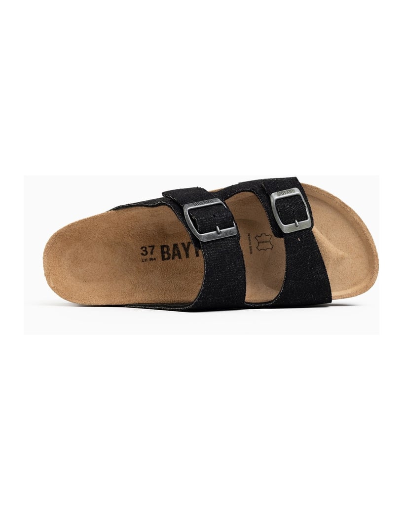 Bayton-Mules-Raum-schwarz
