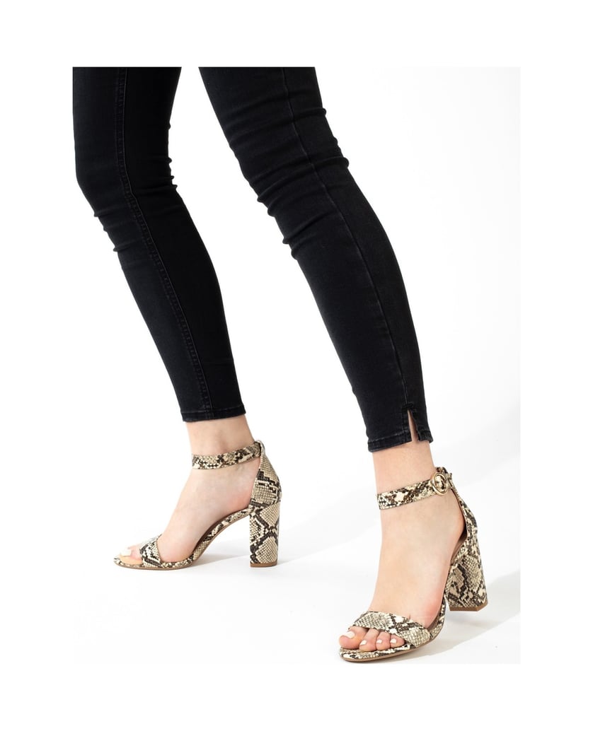 Celena-Sandalen-mit-eckigem-Absatz-CLAUDIA-PYTHON-beige