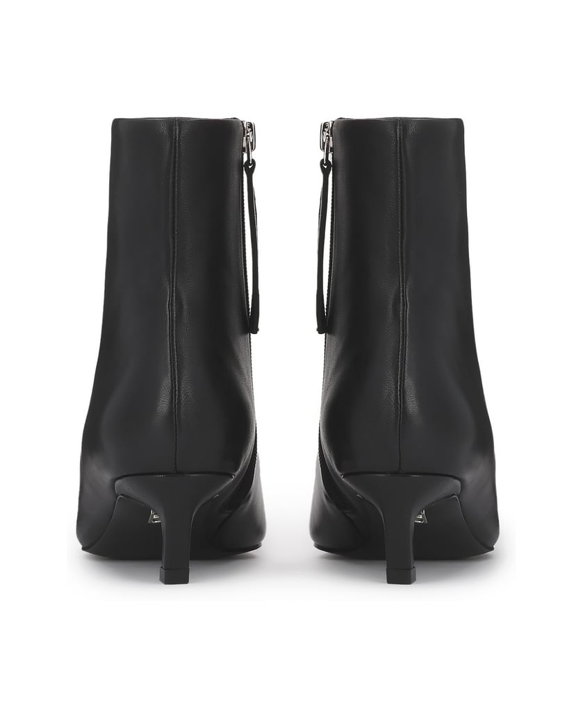 Kazar-Minimalistische-Stiefel-aus-Leder-mit-Kitten-Absatz-schwarz