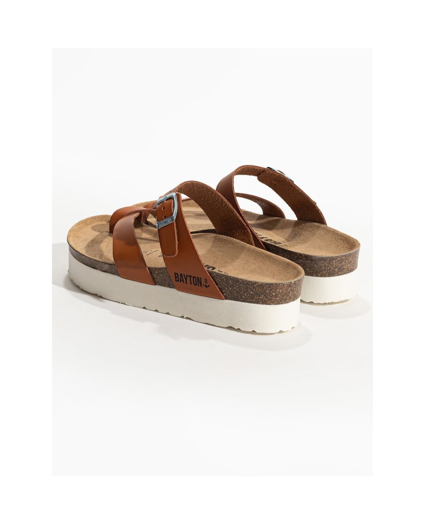 Bayton-Mules-woman-Cintra-gelb
