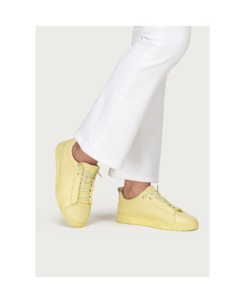 VITAFORM-Hirschleder-Sneaker-hellgelb