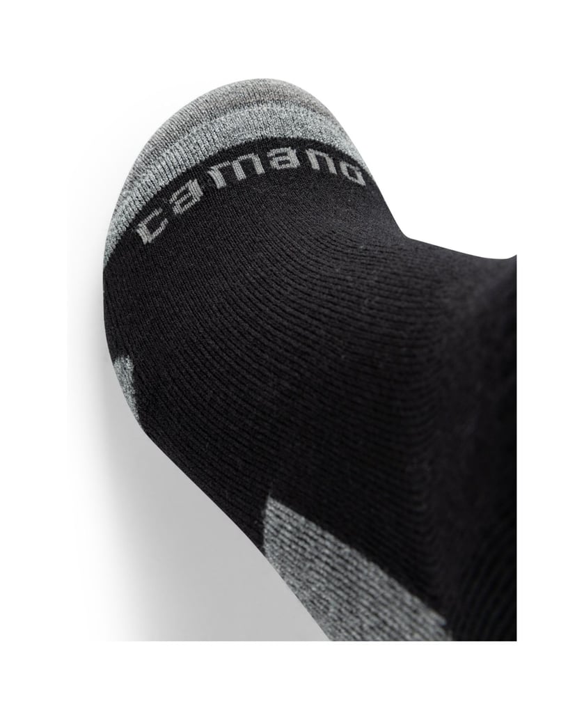 Camano-Socken-performance-merino-wool-reflective-weiss
