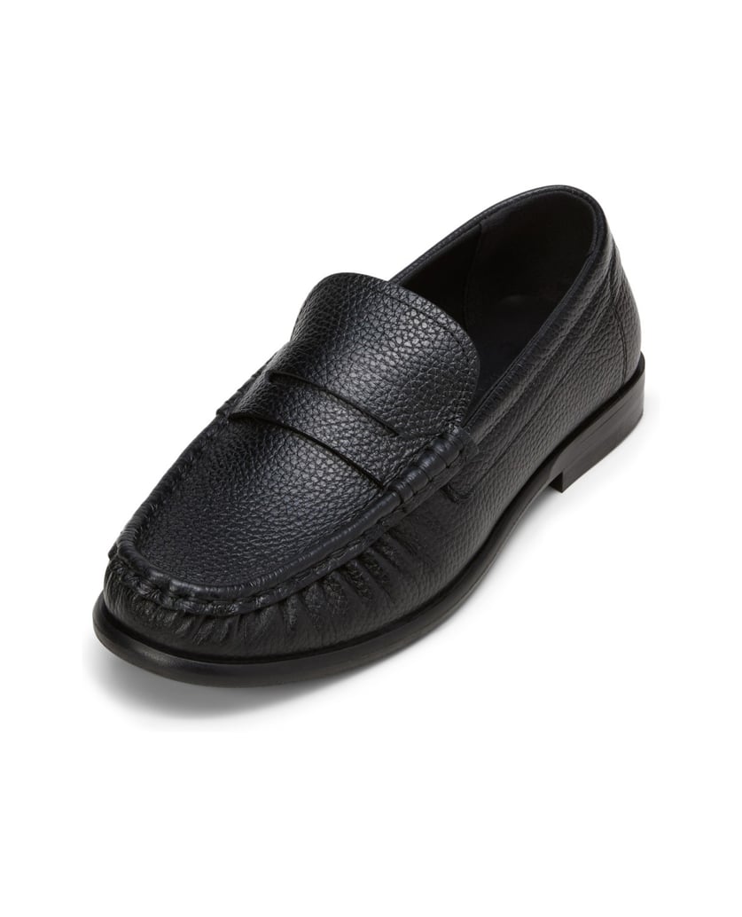 Marc-O´Polo-Penny-Loafer-Model-Fiona-schwarz