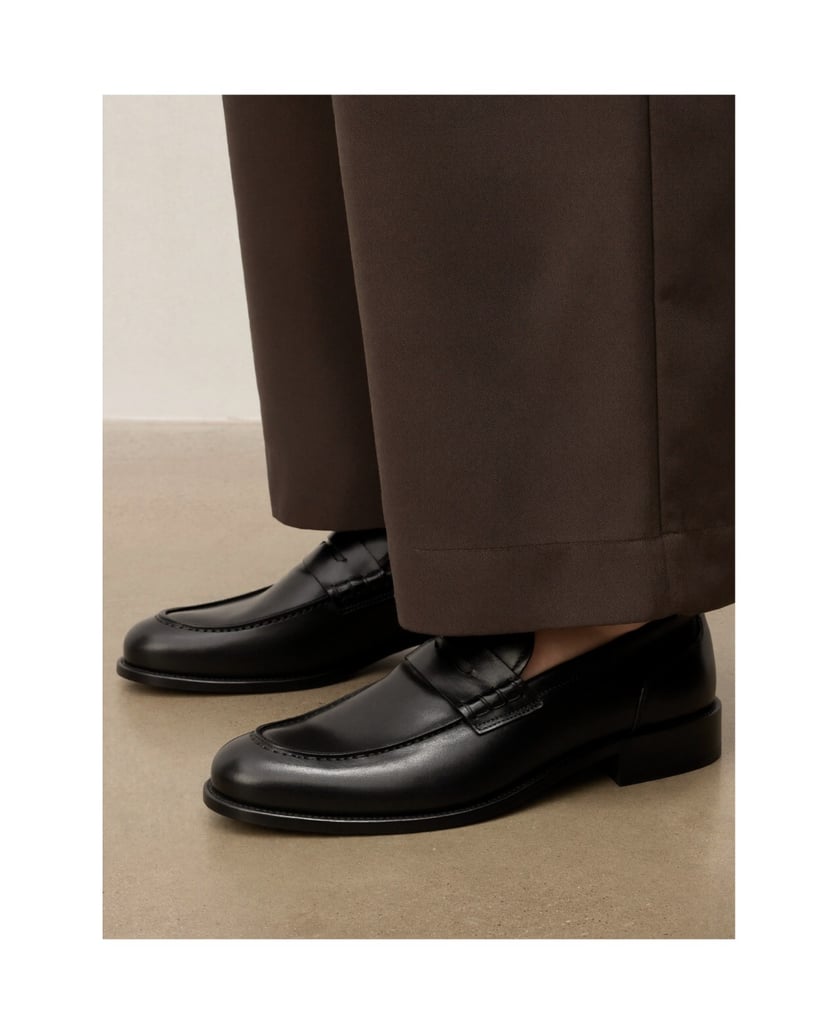 Kazar-Schwarze-Slipper-aus-der-Limited-Edition-Kollektion-schwarz