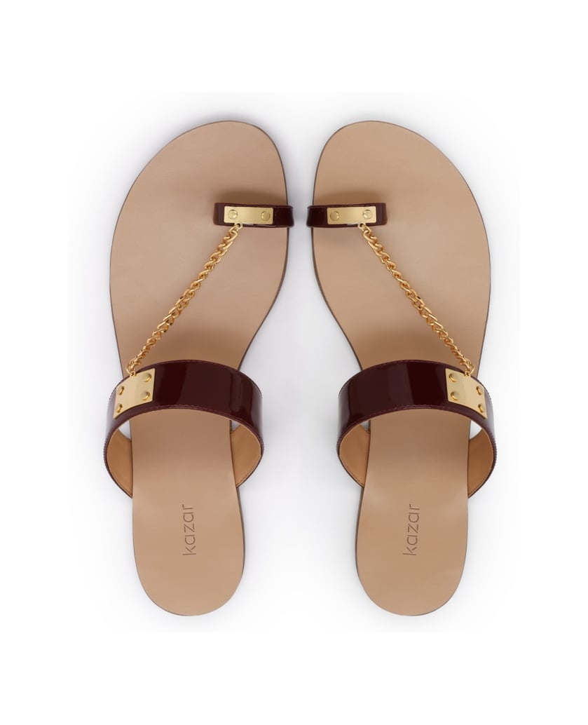 Kazar-Kastanienbraune-flache-Flip-Flops-mit-Kette-rot