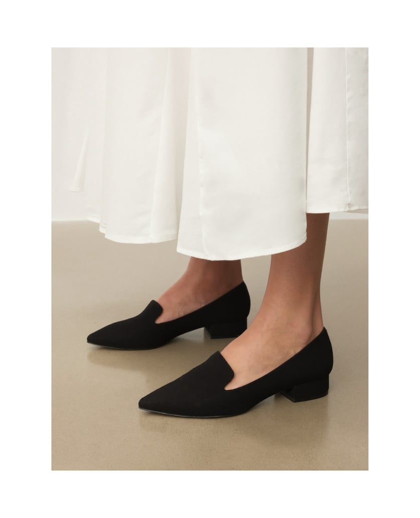 Kazar-Pumps-aus-Wildleder-mit-niedrigem-Absatz-schwarz