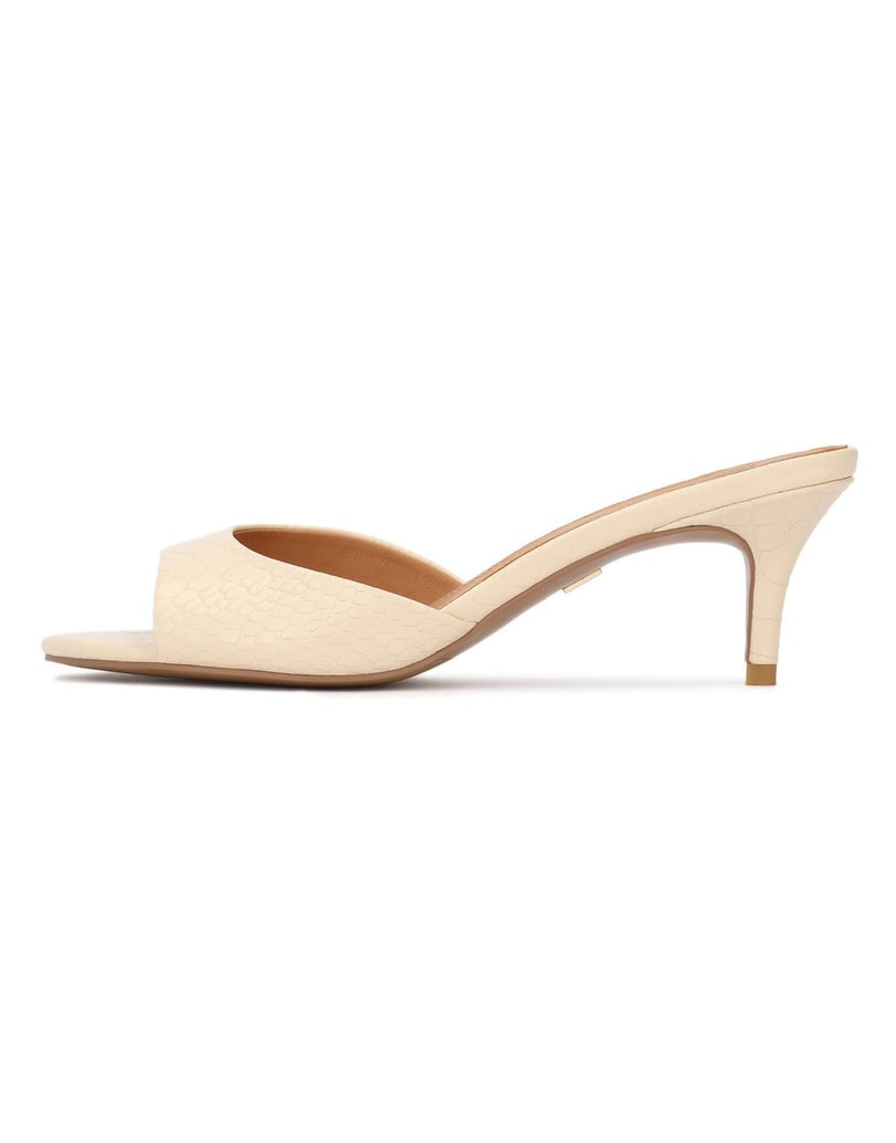 Kazar-Geprägte-Leder-Flip-Flops-mit-niedrigem-Absatz-beige