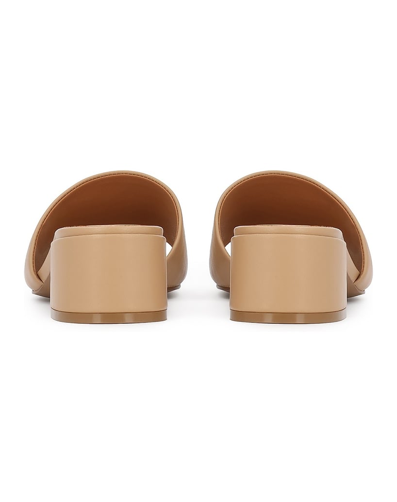 Kazar-Beigefarbene-Leder-Flip-Flops-mit-breitem-Absatz-beige