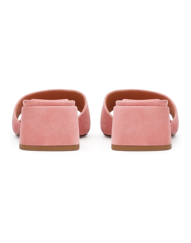 Kazar-Rosa-Flip-Flops-an-einem-Pfosten-pink