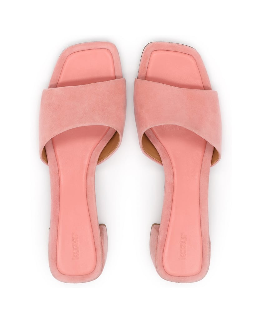Kazar-Rosa-Flip-Flops-an-einem-Pfosten-pink