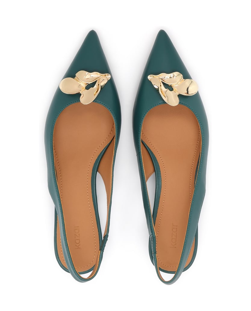 Kazar-Grüne-Pumps-mit-goldenen-Verzierungen-grün