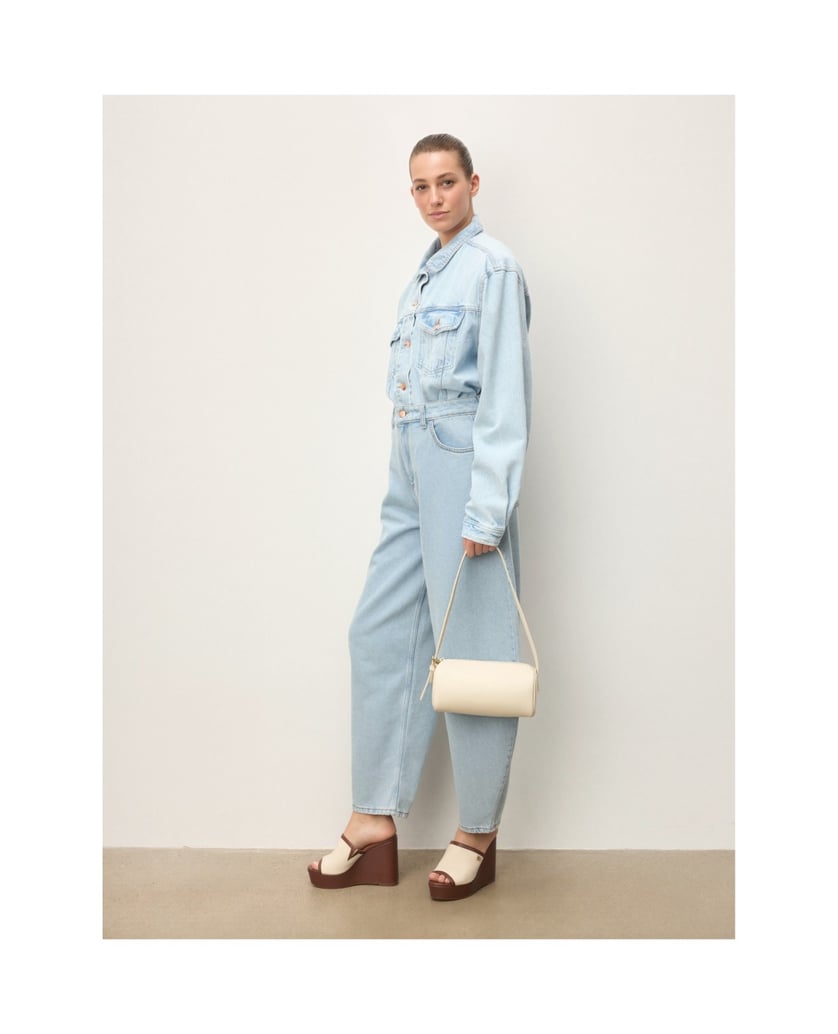Kazar-Handtasche-aus-Leder-im-Farbton-gebrochenes-Weiß-in-Form-einer-Röhre-weiss