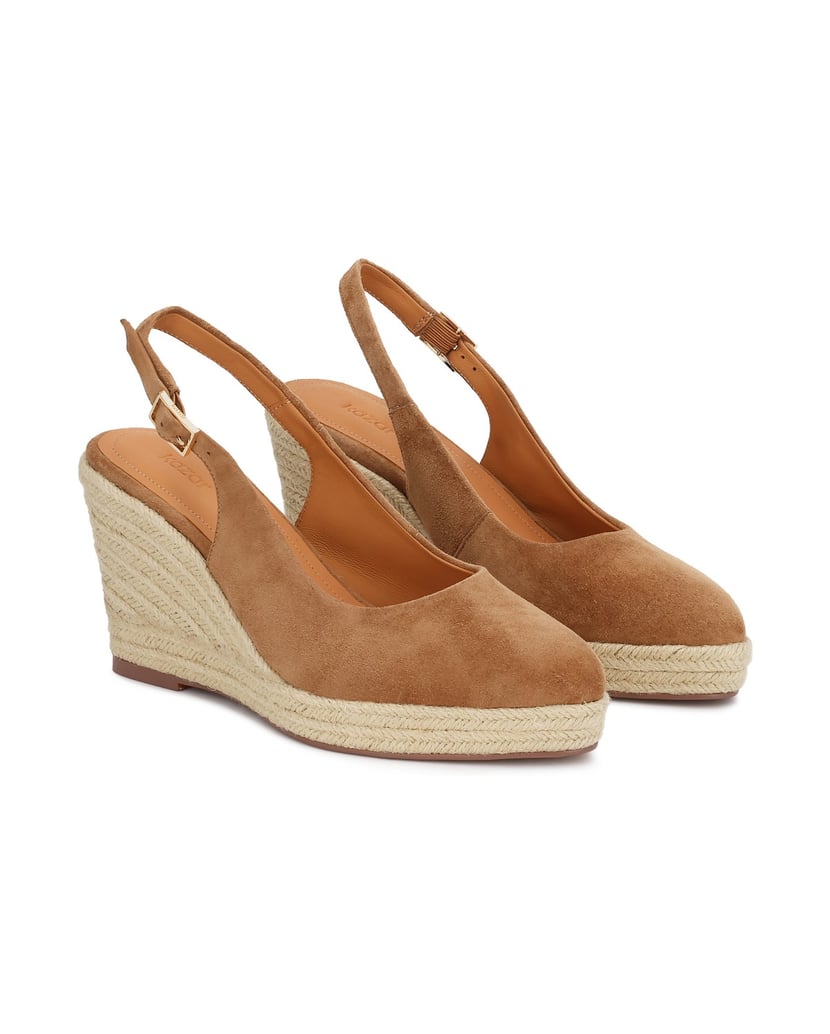 Kazar-Slingback-Pumps-mit-verschnörkelten-Ankern-camel