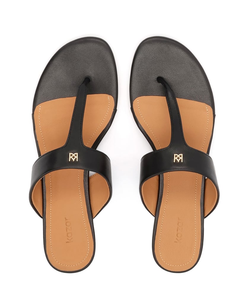 Kazar-Mit-Monogramm-verzierte-Flip-Flops-schwarz