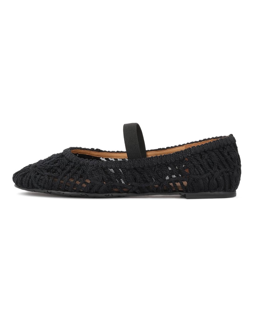 Kazar-Flache-Pumps-in-floralem-Muster-mit-Kordel-schwarz