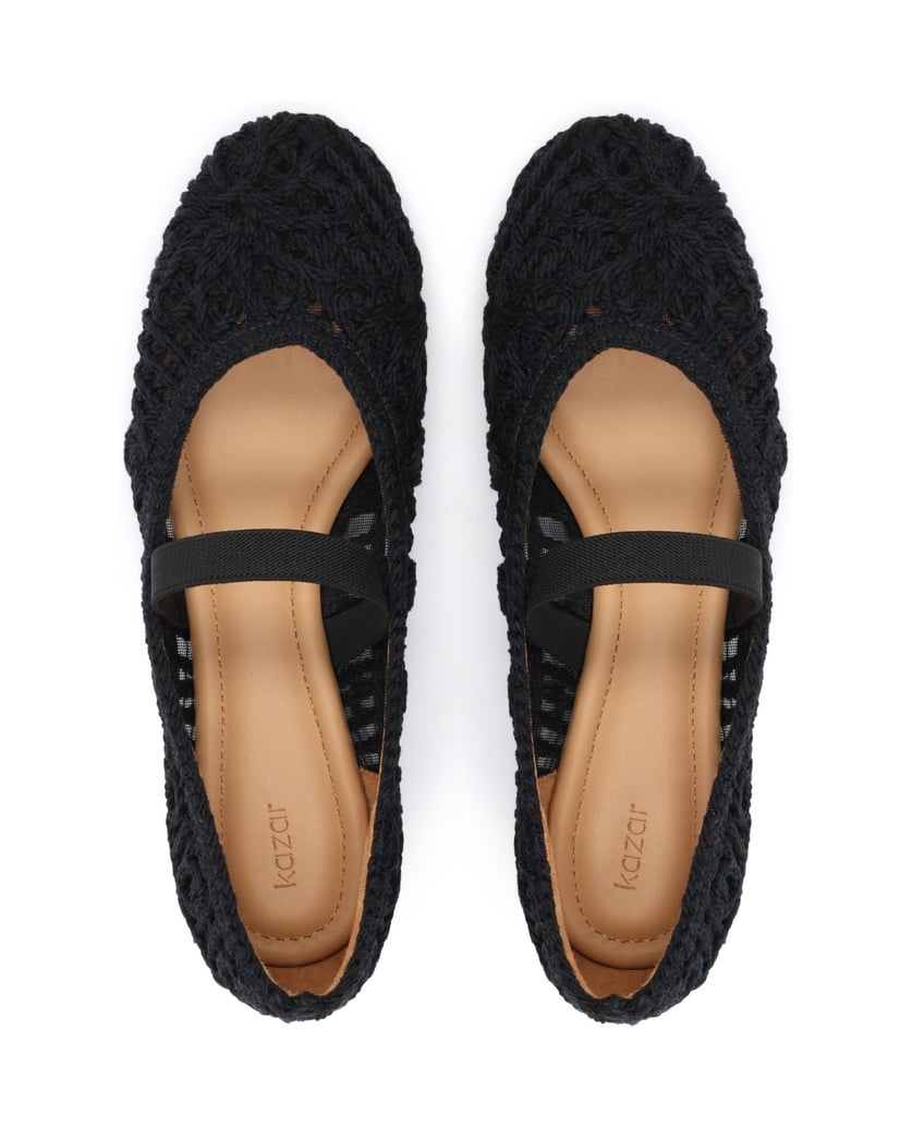 Kazar-Flache-Pumps-in-floralem-Muster-mit-Kordel-schwarz