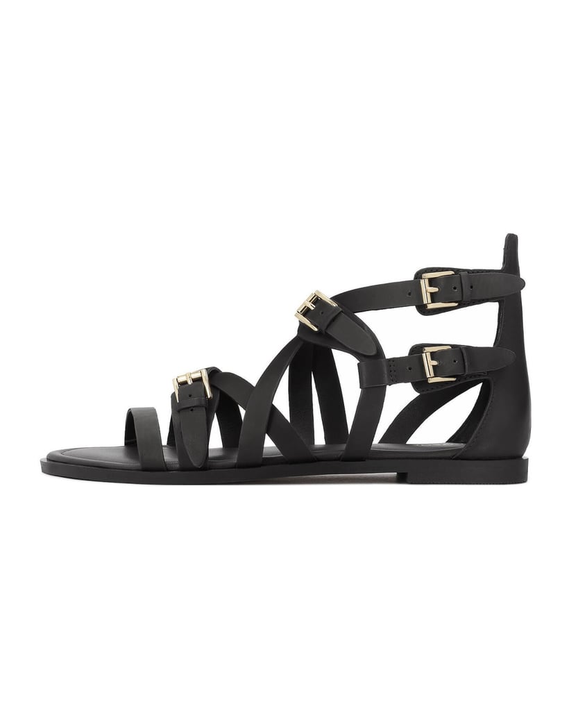Kazar-Schwarze-Sandalen-mit-Riemen,-die-sich-um-den-Fuß-wickeln-schwarz