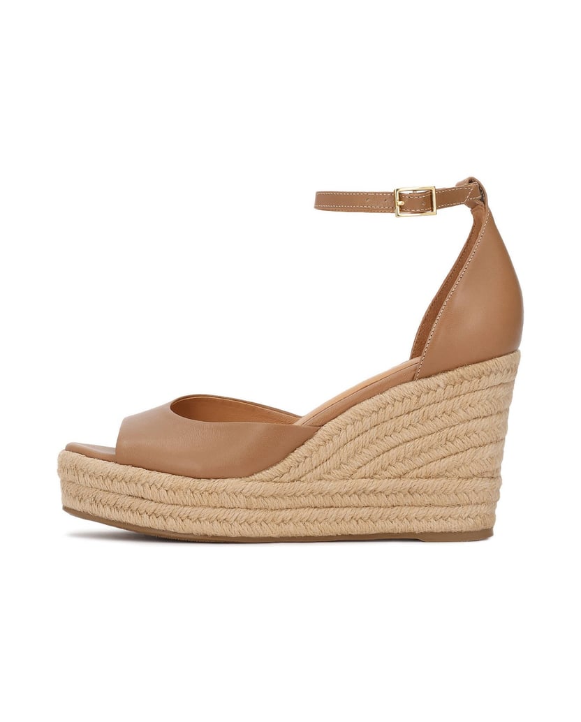 Kazar-Braune-Sandalen-mit-einem-Anker,-der-mit-einer-Schnur-verziert-ist-camel