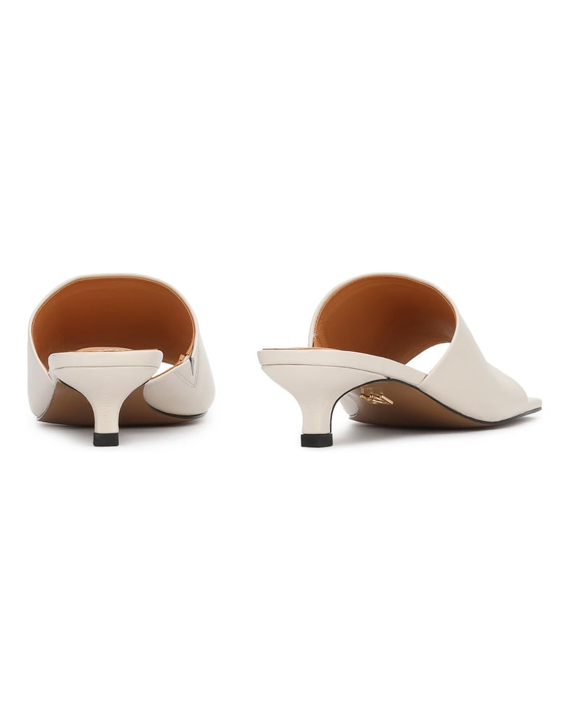Kazar-Geprägte-Leder-Flip-Flops-mit-Kitten-Heels-weiss
