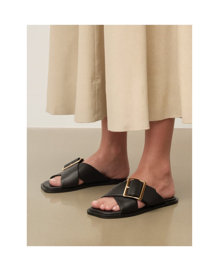 Kazar-Flache-Flip-Flops-mit-sich-kreuzenden-Riemen-schwarz
