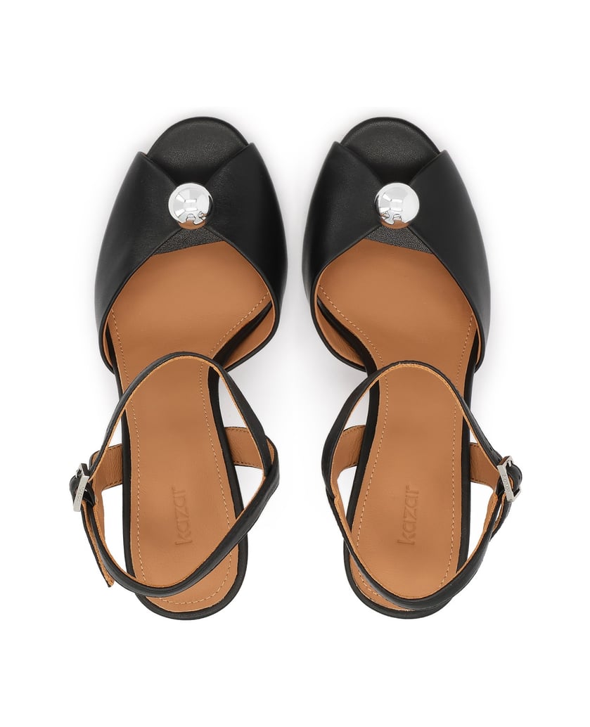 Kazar-Sandalen-mit-einer-Metallkugel-verziert-schwarz