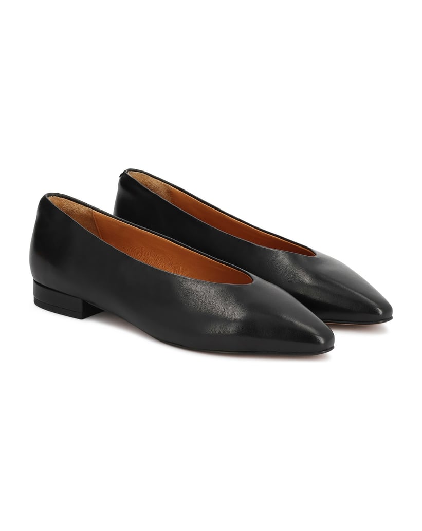 Kazar-Schwarze-Pumps-mit-einer-minimalistischen-Form-schwarz