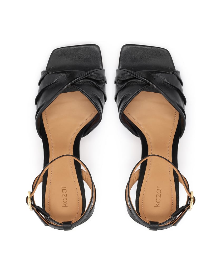 Kazar-Stiletto-Sandalen-aus-schwarzem-Leder-in-Schwarz-mit-umgeschlagenen-Gürteln-schwarz