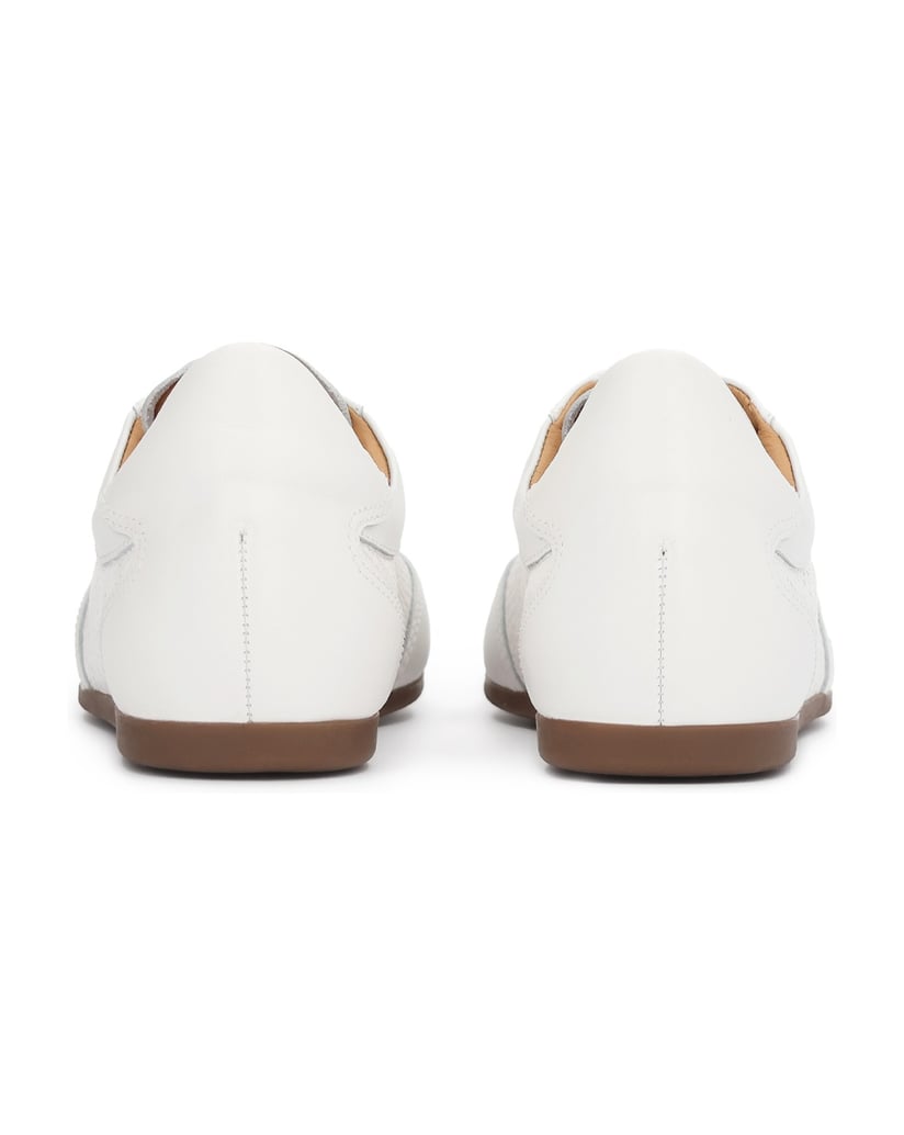 Kazar-Sneakers-aus-Leder-mit-geprägten-Details-weiss