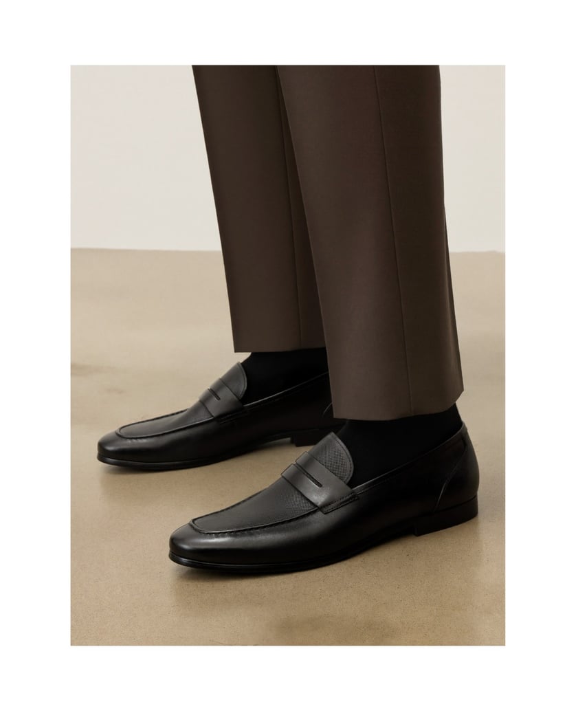 Kazar-Herren-Loafers-aus-schwarzem-Leder-in-Schwarz-mit-perforiertem-Rist-schwarz
