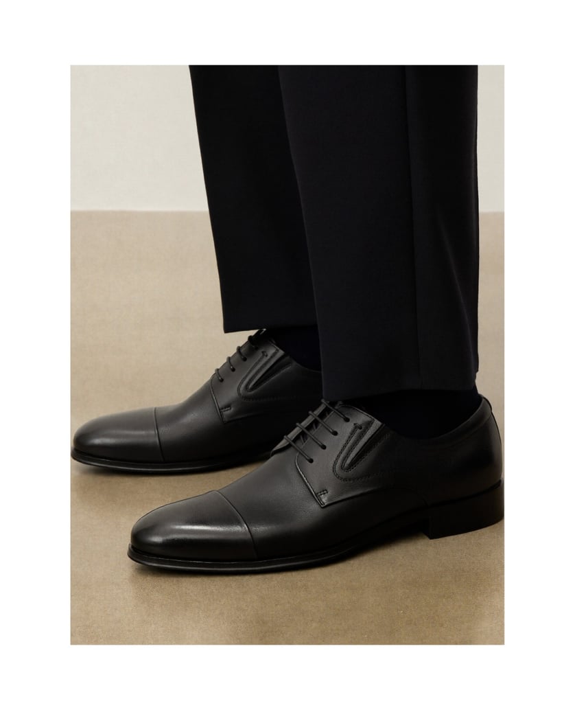 Kazar-Halbschuhe-aus-Leder-in-Schwarz-für-Herren-Derby-mit-Toe-cap-Nase-schwarz
